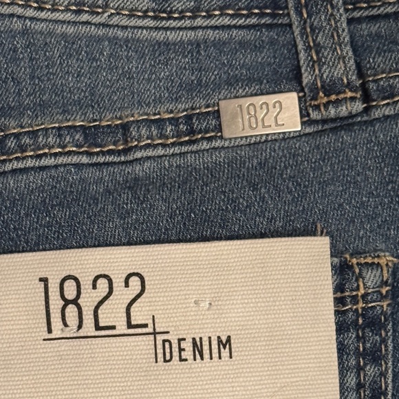 NWT 1822 Denim Dark Blue Flare Jeans - Picture 5 of 5